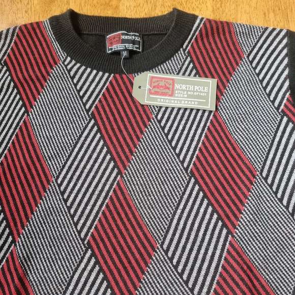 North Pole Sweater NWT - Picture 4 of 8